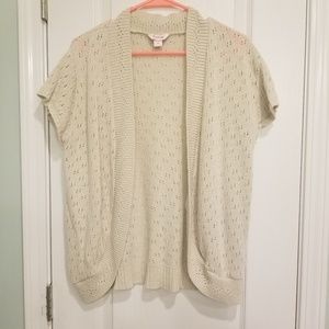 Cream shrug